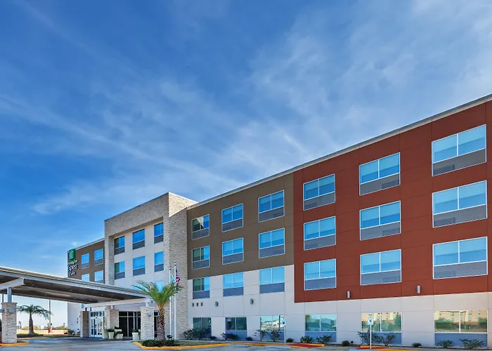Holiday Inn Express & Suites - Brenham South By Ihg